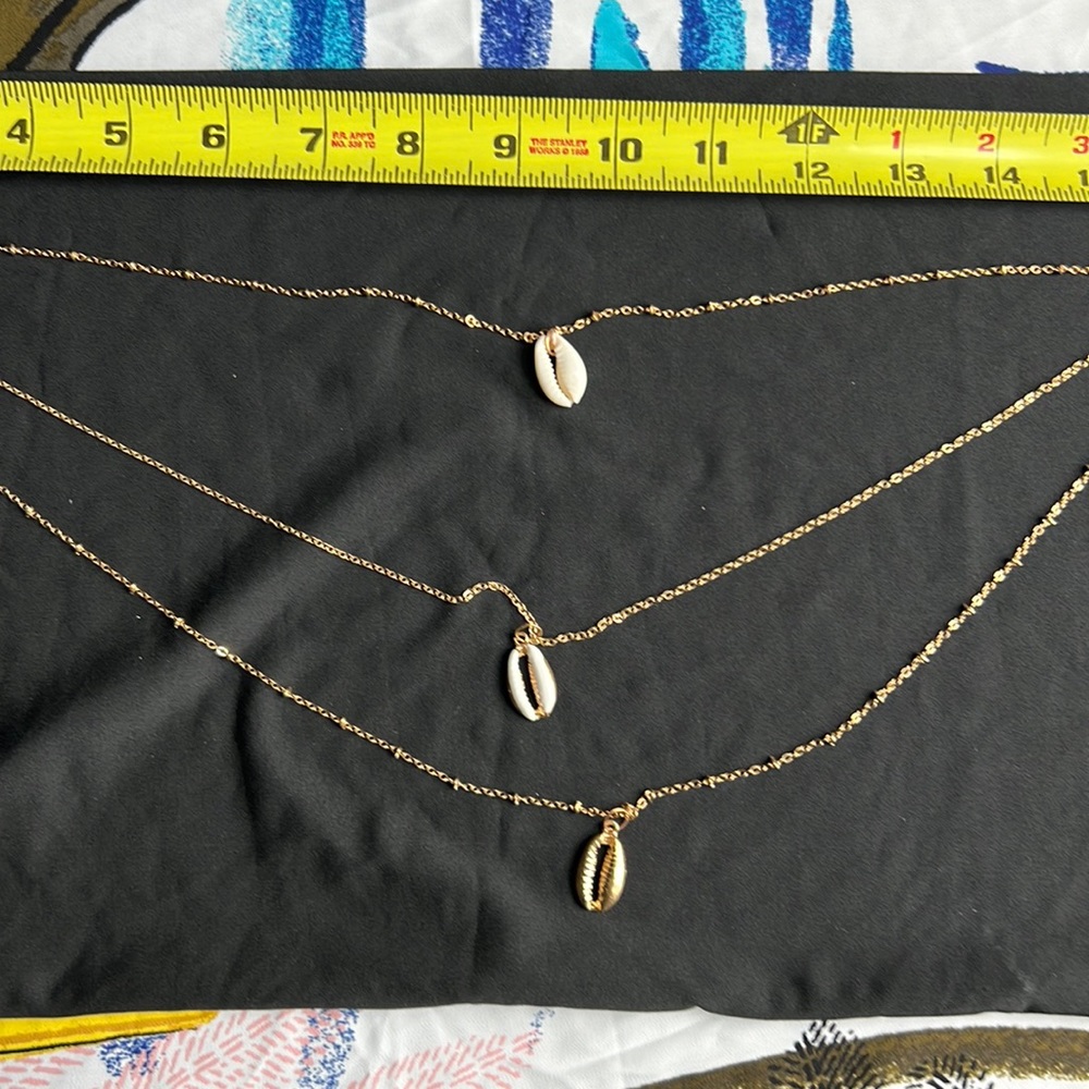 Shell fashion necklace